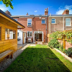 Nomi Homes - Powderham - - Uni - Free Parking - Exeter